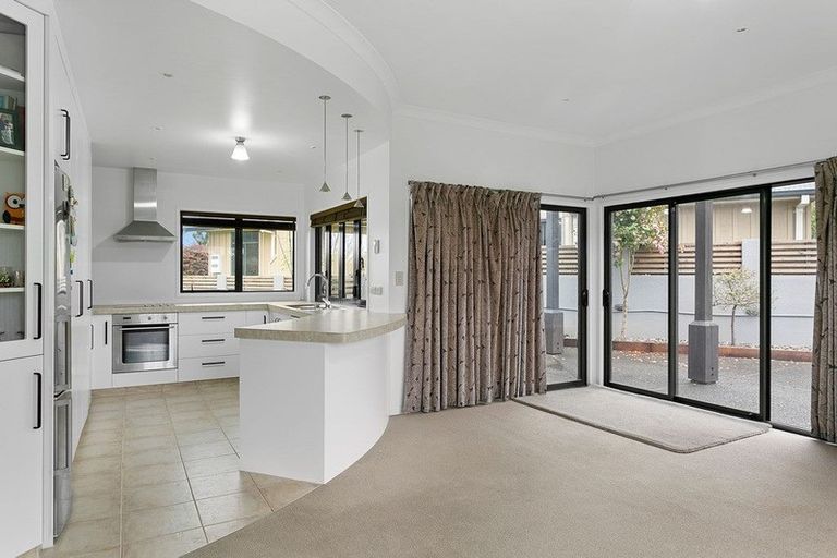 Photo of property in 19 Luberon Way, Nukuhau, Taupo, 3330