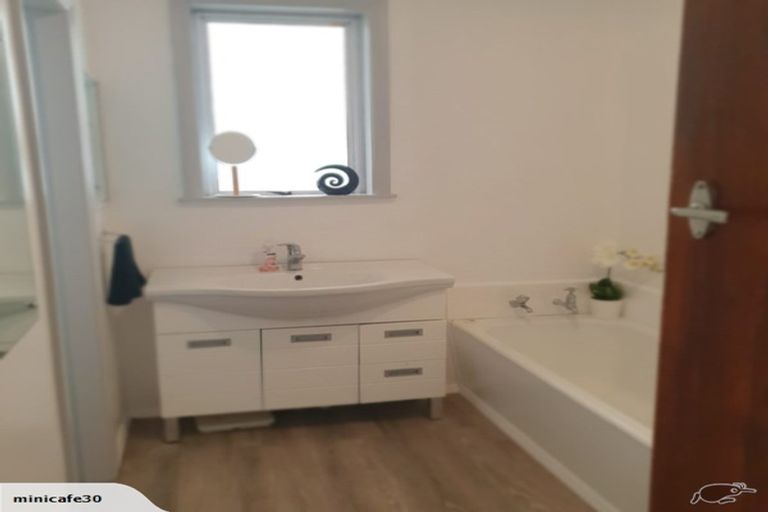 Photo of property in 46 Mount View Road, Bastia Hill, Whanganui, 4500