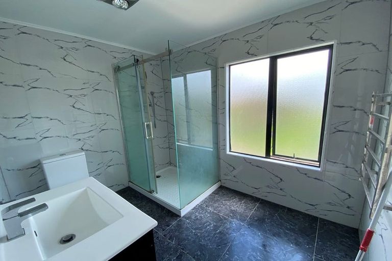 Photo of property in 10 Astelia Place, Goodwood Heights, Auckland, 2105