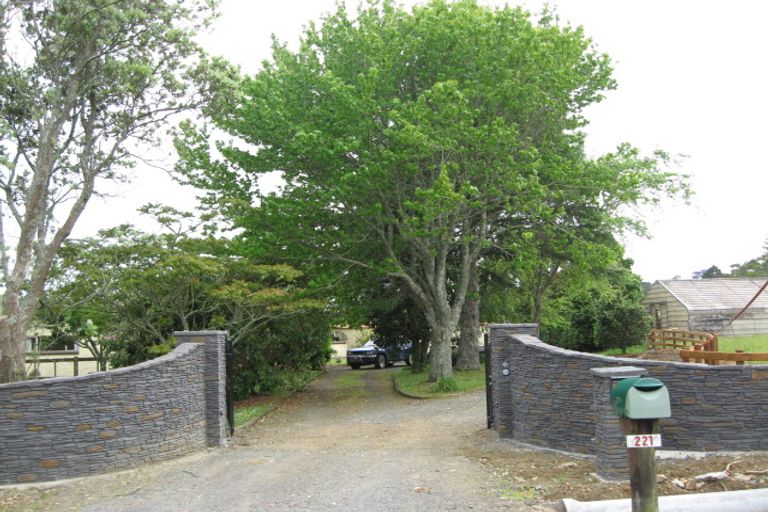 Photo of property in 221 Razorback Road, Bombay, Pokeno, 2472