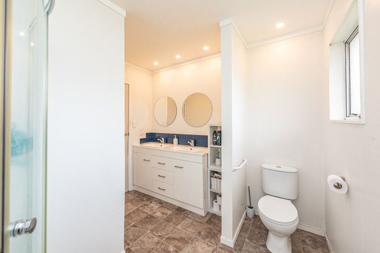 Photo of property in 20 Karyn Street, Castlecliff, Whanganui, 4501