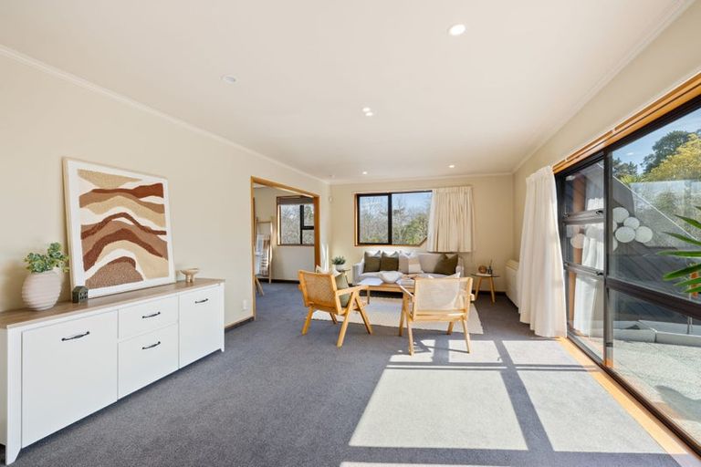 Photo of property in 5 Shalamar Drive, Cashmere, Christchurch, 8022