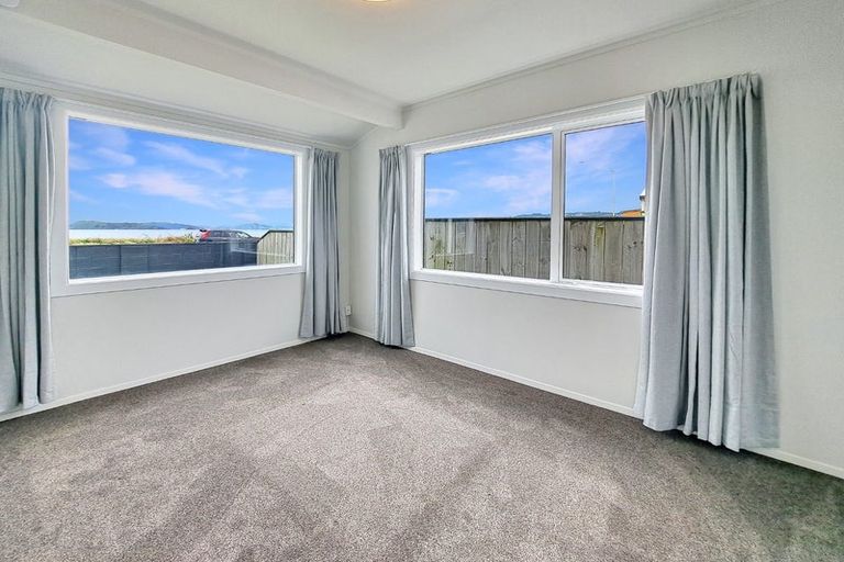 Photo of property in 221 The Esplanade, Petone, Lower Hutt, 5012