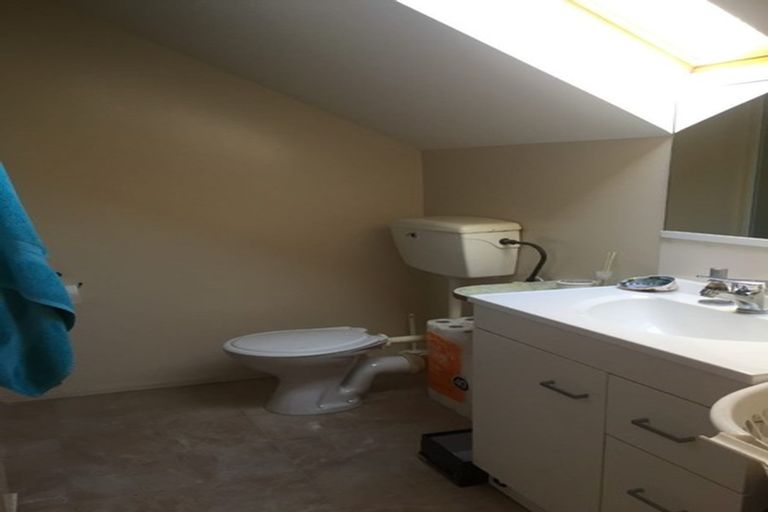 Photo of property in 106 Waltham Road, Sydenham, Christchurch, 8023