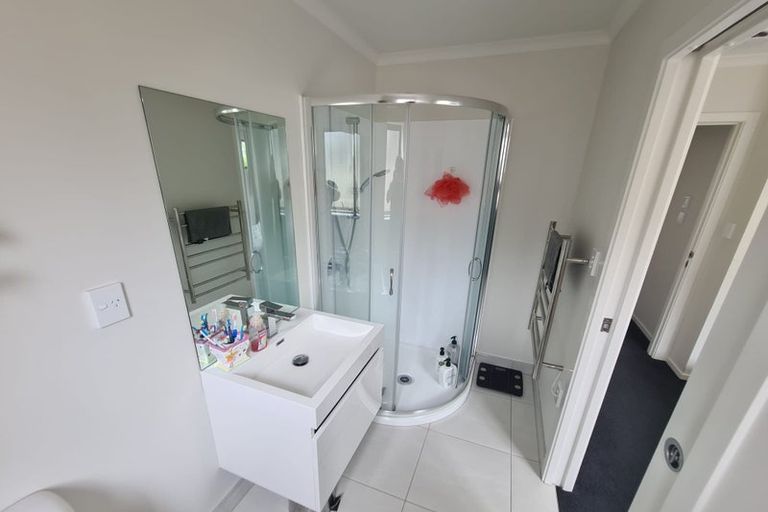 Photo of property in 15 Manawaroa Close, Grandview Heights, Hamilton, 3200