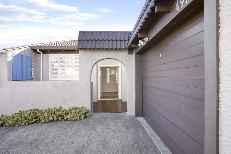 Photo of property in 49b Shanaway Rise, Hillcrest, Auckland, 0627