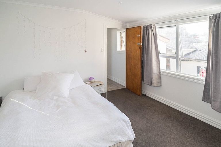 Photo of property in 19 Hyde Street, North Dunedin, Dunedin, 9016