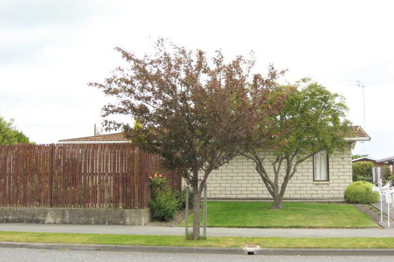 Photo of property in 5a Kinley Street, Rangiora, 7400