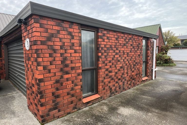 Photo of property in 3 Elsom Lane, Avonhead, Christchurch, 8042