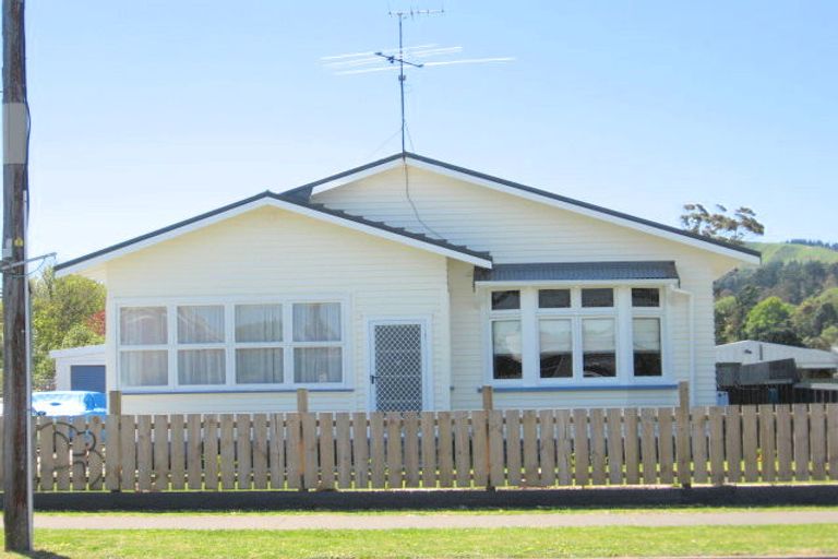 Photo of property in 457 Aberdeen Road, Te Hapara, Gisborne, 4010