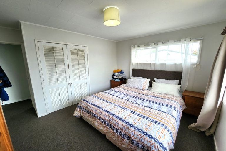 Photo of property in 60 Burundi Avenue, Clendon Park, Auckland, 2103