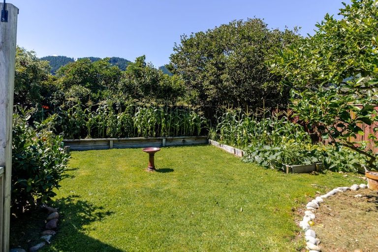 Photo of property in 150 Tilley Road, Paekakariki, 5034