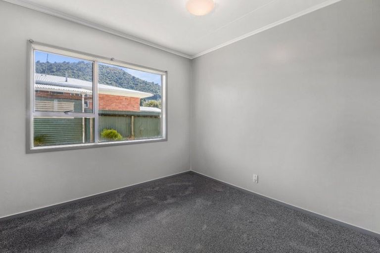 Photo of property in 16 Bay Grove, Pukehangi, Rotorua, 3015