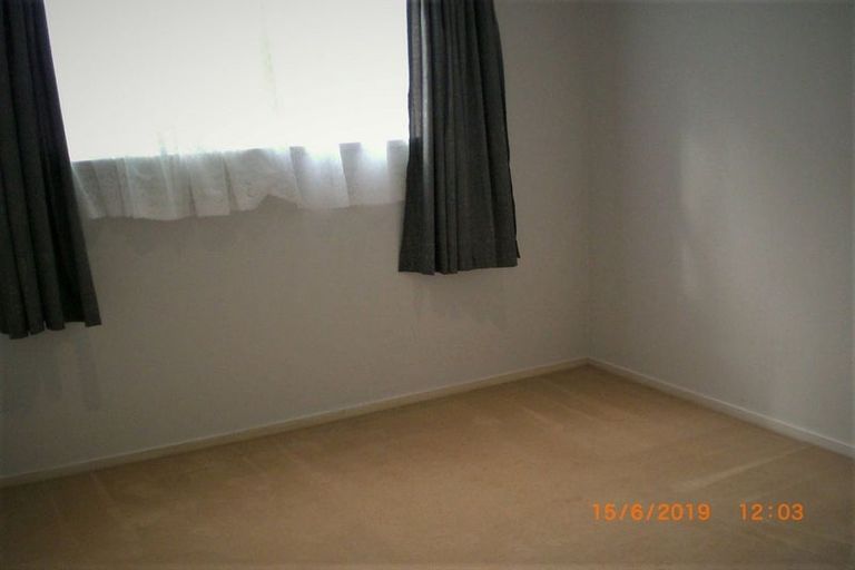 Photo of property in 16a Collie Street, Hillpark, Auckland, 2102