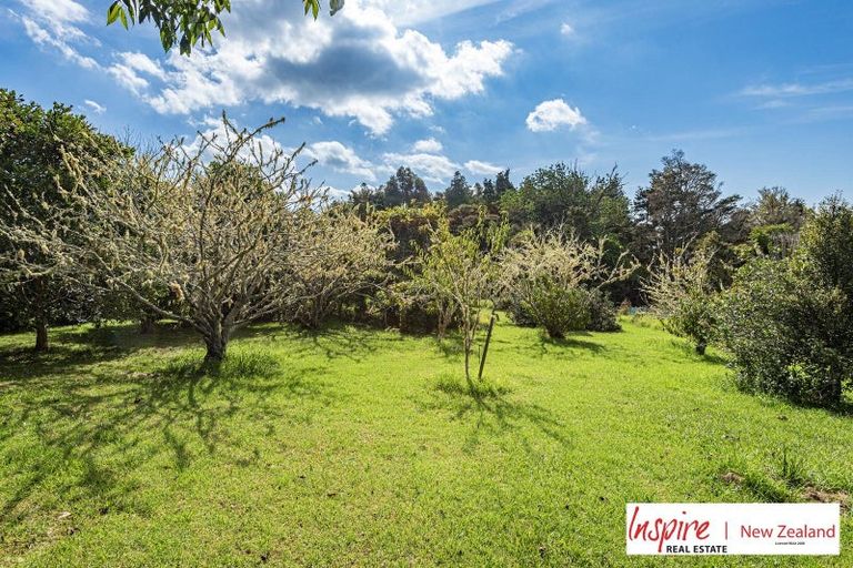 Photo of property in 224 Massey Road, Waipu, 0582