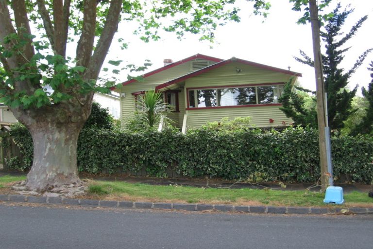 Photo of property in 30 Francis Street, Grey Lynn, Auckland, 1021