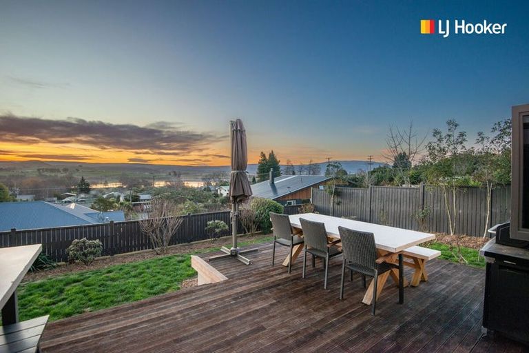 Photo of property in 23 Nore Street, Waihola, Milton, 9073