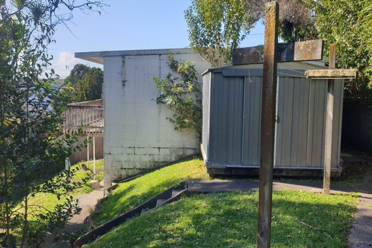 Photo of property in 2/22 Woodside Avenue, Northcote, Auckland, 0627