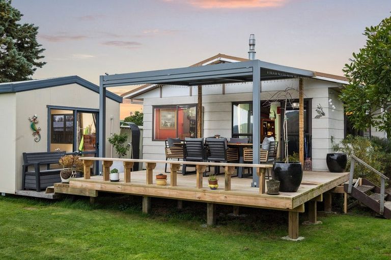 Photo of property in 13 Bradley Street, Paeroa, 3600