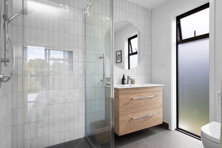 Photo of property in 1b Fairburn Place, Leamington, Cambridge, 3432