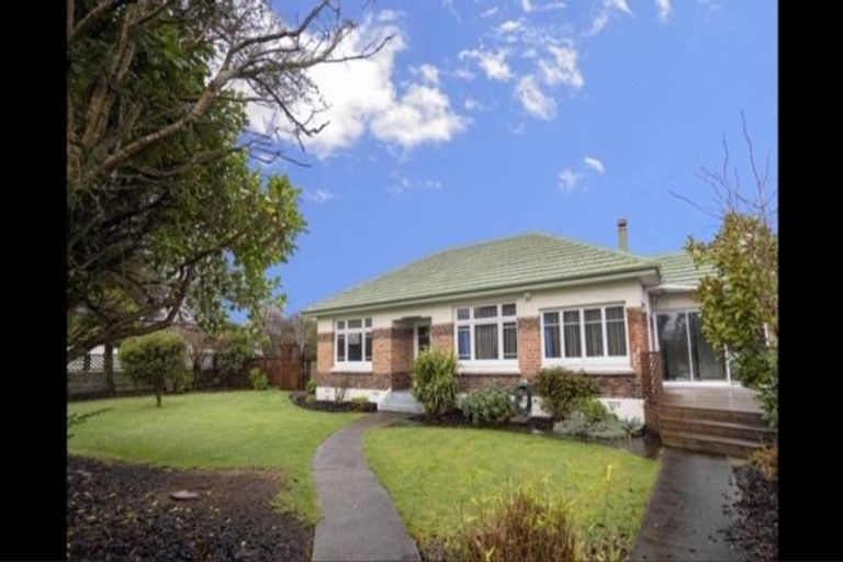 Photo of property in 1 Metzger Street, Georgetown, Invercargill, 9812