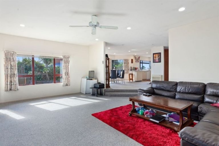 Photo of property in 6 Panorama Place, Coastlands, Whakatane, 3120