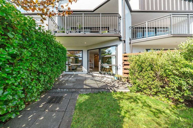 Photo of property in 2/69 Suva Street, Upper Riccarton, Christchurch, 8041