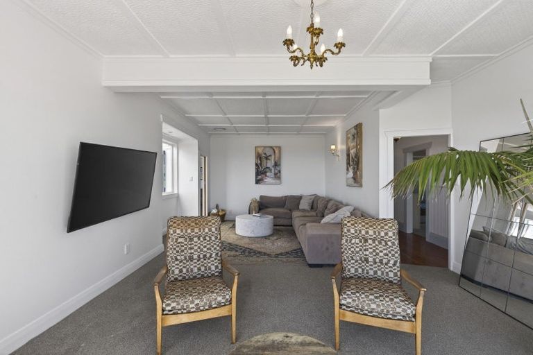 Photo of property in 207 Upper Pitone Road, Pitone, New Plymouth, 4374