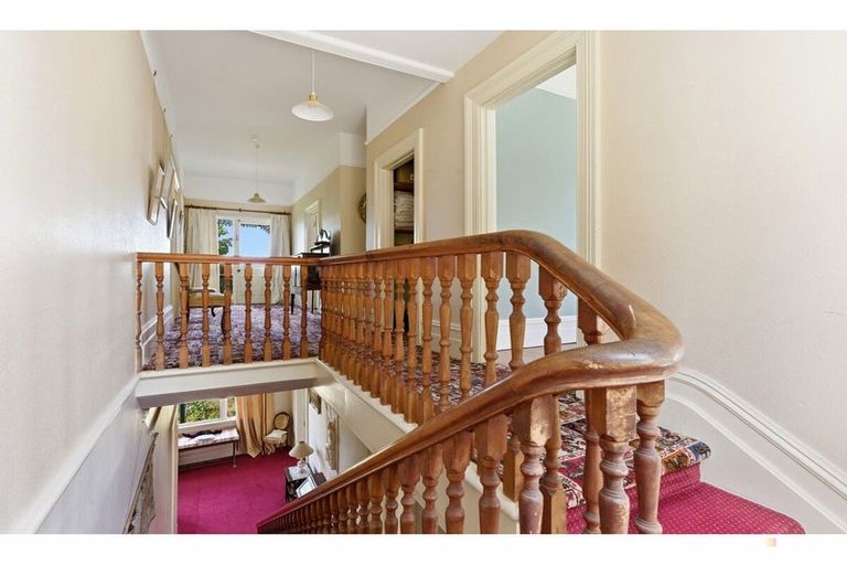 Photo of property in 35 Forest Road, Geraldine, 7930