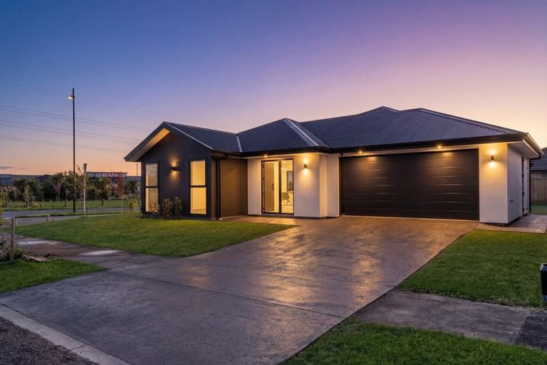 Photo of property in 151 Milns Road, Halswell, Christchurch, 8025