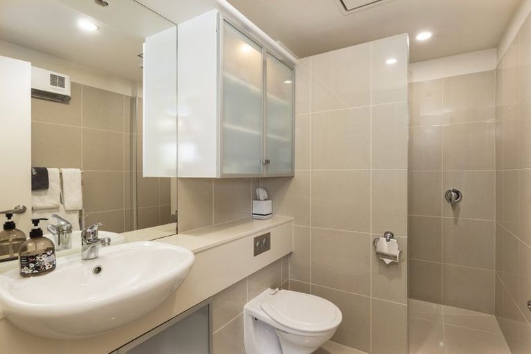 Photo of property in Oxleys Rock Apartments, 303/6 London Quay, Picton, 7220