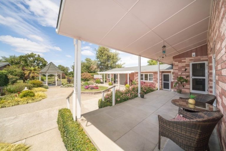 Photo of property in 297 Oroua Road, Kairanga, Palmerston North, 4475