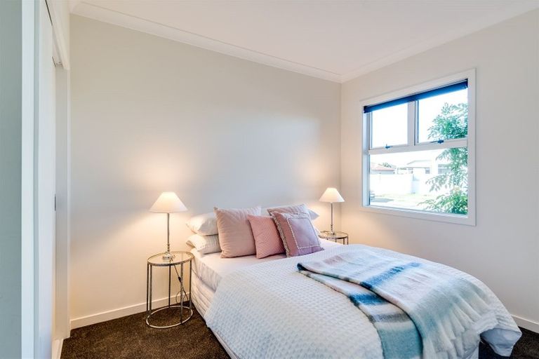 Photo of property in 1 Pukaki Place, Poraiti, Napier, 4112