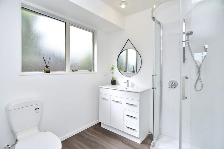 Photo of property in 12 Welsford Street, Woodend, 7610