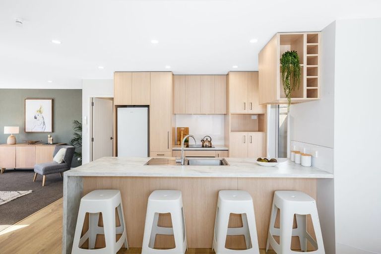 Photo of property in 5a Kaituna Street, Waitangirua, Porirua, 5024