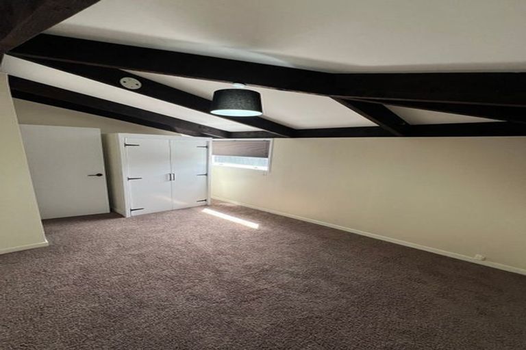 Photo of property in 351 Sawyers Arms Road, Harewood, Christchurch, 8051