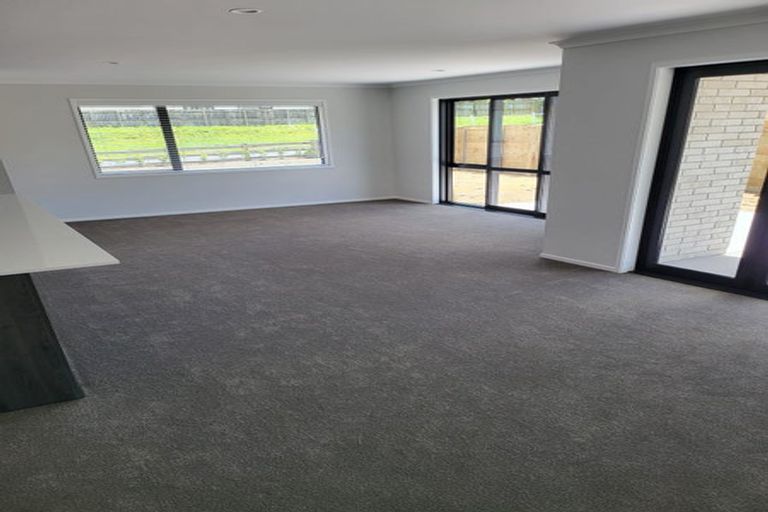 Photo of property in 13 Tarata Place, Owhata, Rotorua, 3010