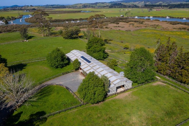 Photo of property in 291 North Road, Clevedon, Papakura, 2582