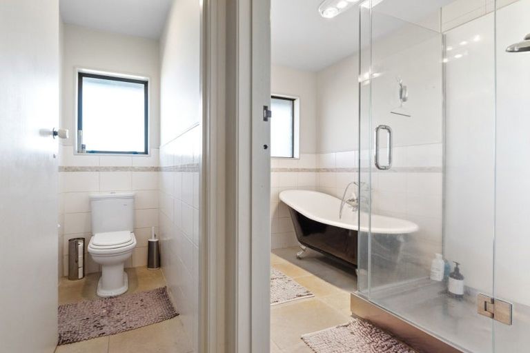 Photo of property in 375 Waitaha Road, Welcome Bay, Tauranga, 3175