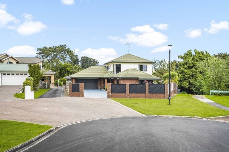 Photo of property in 11 Sunset Close, Western Heights, Hamilton, 3200