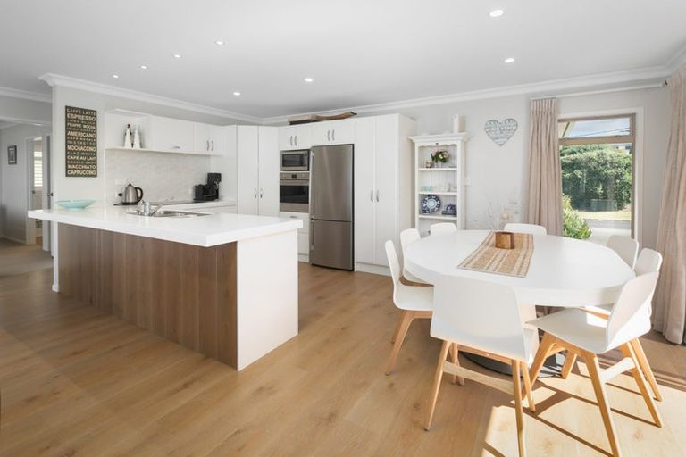 Photo of property in 75 Shaw Road, Waihi Beach, 3611