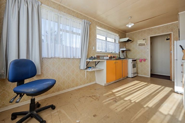 Photo of property in 53 Oakfield Crescent, Pukete, Hamilton, 3200