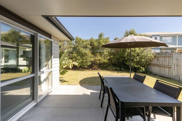 Photo of property in 7 Horokaka Place, Papamoa Beach, Papamoa, 3118