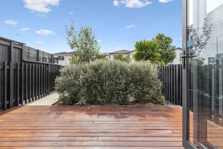 Photo of property in 4/5 Hemopo Street, Pukekohe, 2120