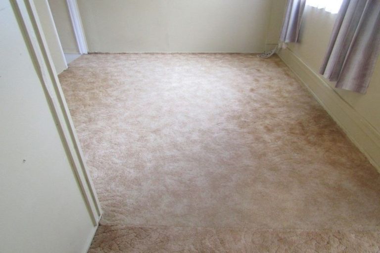 Photo of property in 53 Landon Avenue, Mangere East, Auckland, 2024