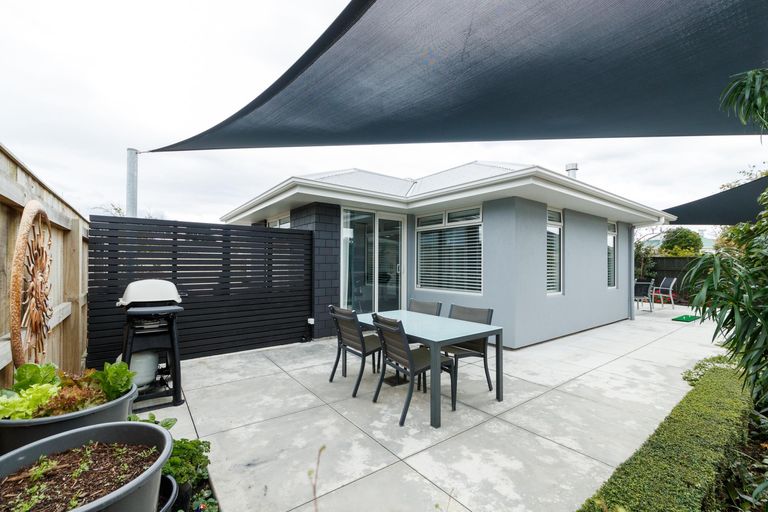 Photo of property in 60d Roy Street, Palmerston North, 4410