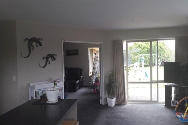 Photo of property in 5 Marlowe Place, Rolleston, 7614