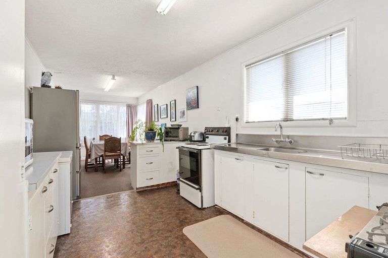 Photo of property in 24 Beatty Street, Melville, Hamilton, 3206