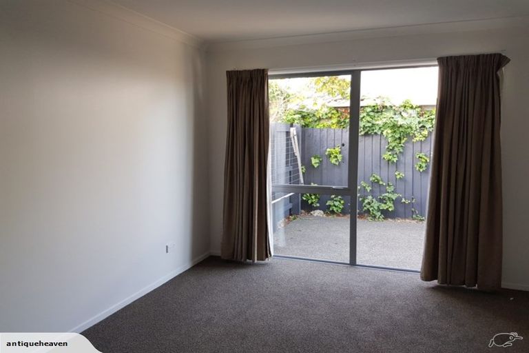 Photo of property in 1/77 Geraldine Street, Edgeware, Christchurch, 8013