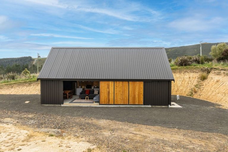 Photo of property in 52 Dons Creek Road, Waitati, 9085
